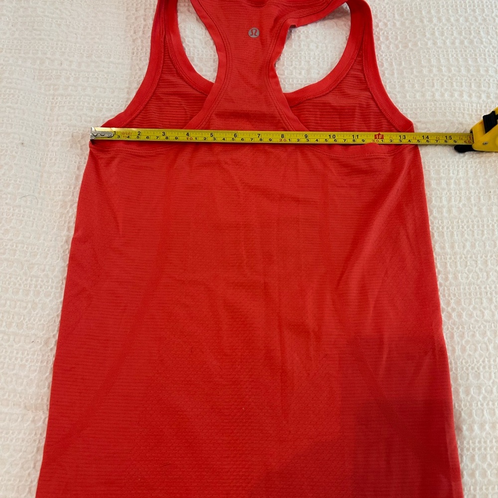 IRONMAN lululemon WOMENS SWIFTLY TECH RACERBACK 2.0 Size 2 - Picture 3 of 4